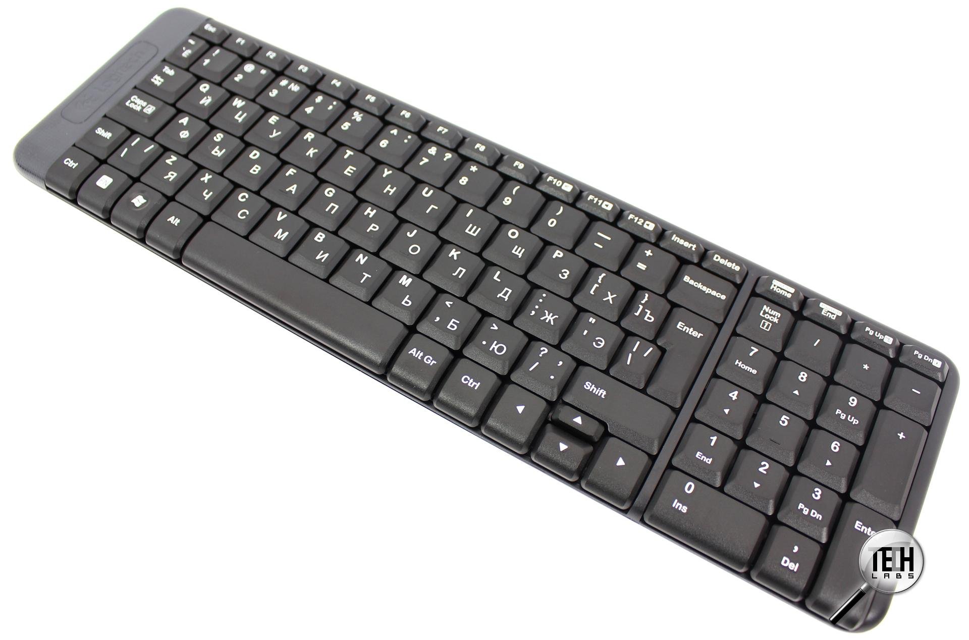   Logitech MK220 